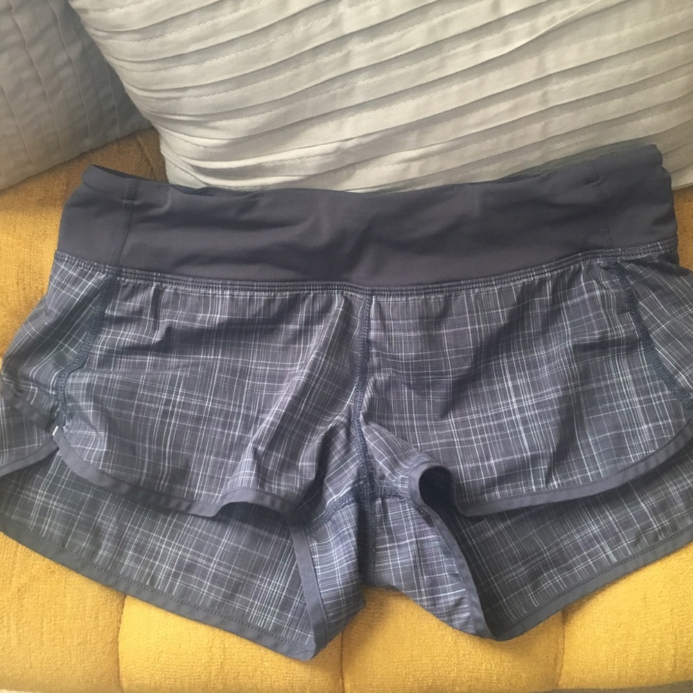 Lululemon! Speed shorts 2 way stretch